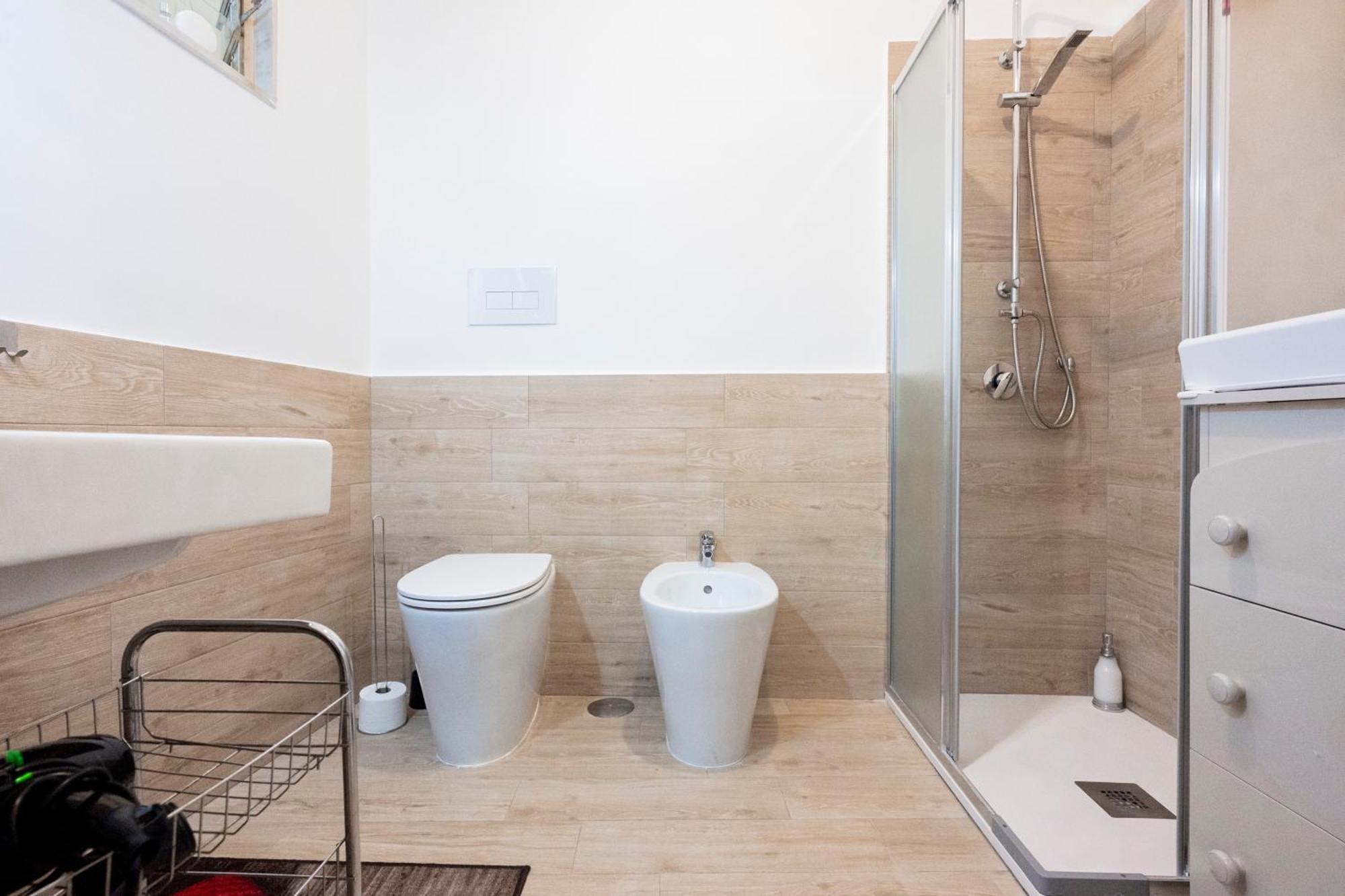 Piazza Laurino Apartments Basic Excursions Alto Cilento Cammino Giubilare Di Santelena מראה חיצוני תמונה