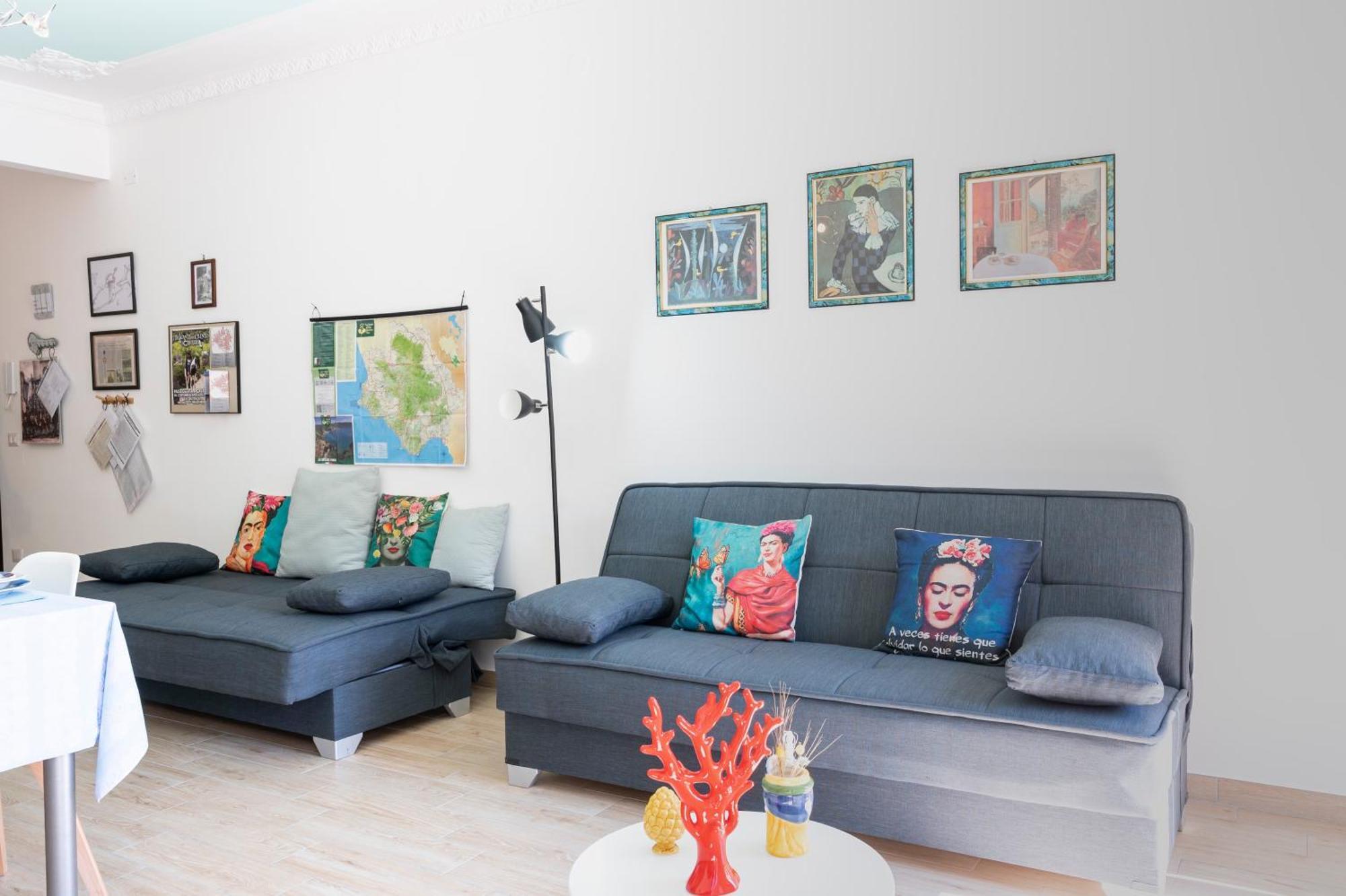 Piazza Laurino Apartments Basic Excursions Alto Cilento Cammino Giubilare Di Santelena מראה חיצוני תמונה